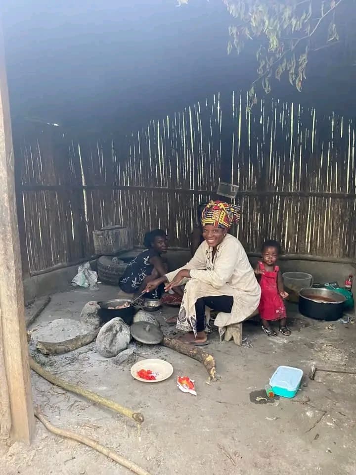 join community tour were you experienced local preparing food for children 